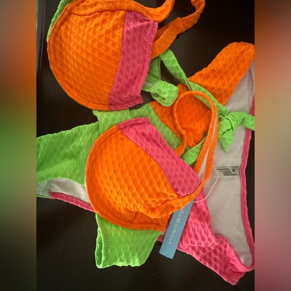 Popville colorblock swimsuit - Picture 1 of 2